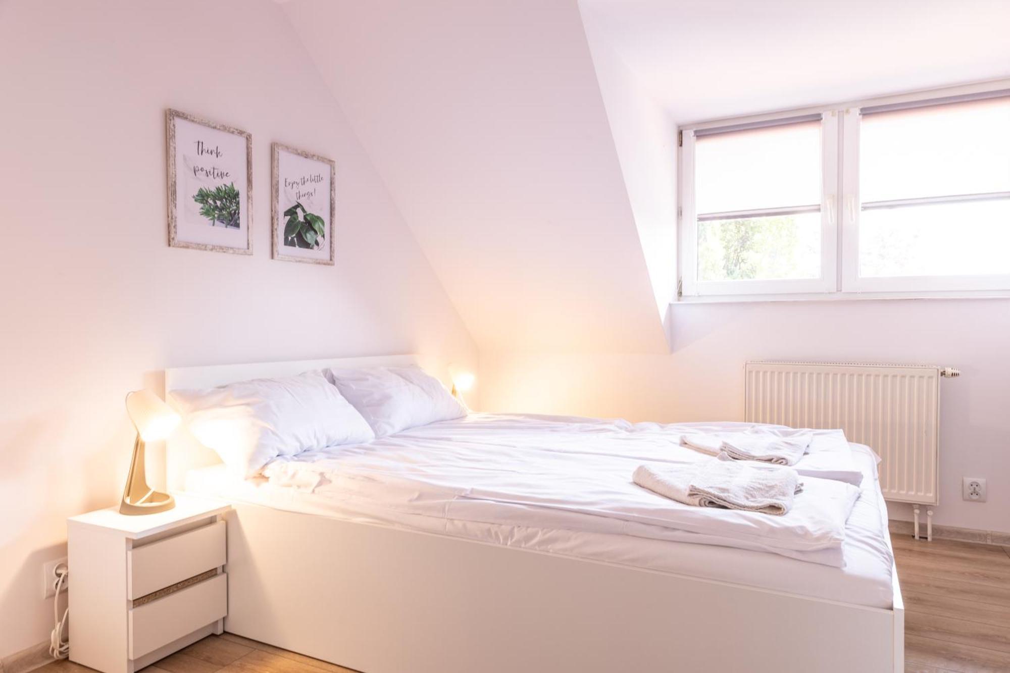 Agamim Hotel Mikołajki Екстериор снимка